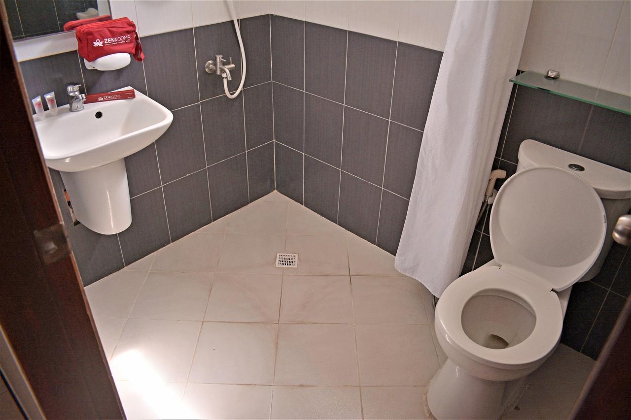 Zen Rooms Malvar Road Puerto Princesa Extérieur photo