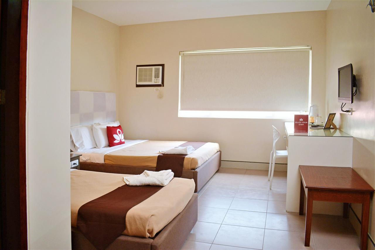 Zen Rooms Malvar Road Puerto Princesa Extérieur photo